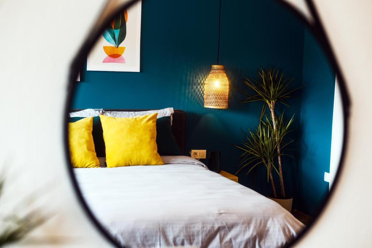 Cozy Bright Central พริสตีนา ภายนอก รูปภาพ