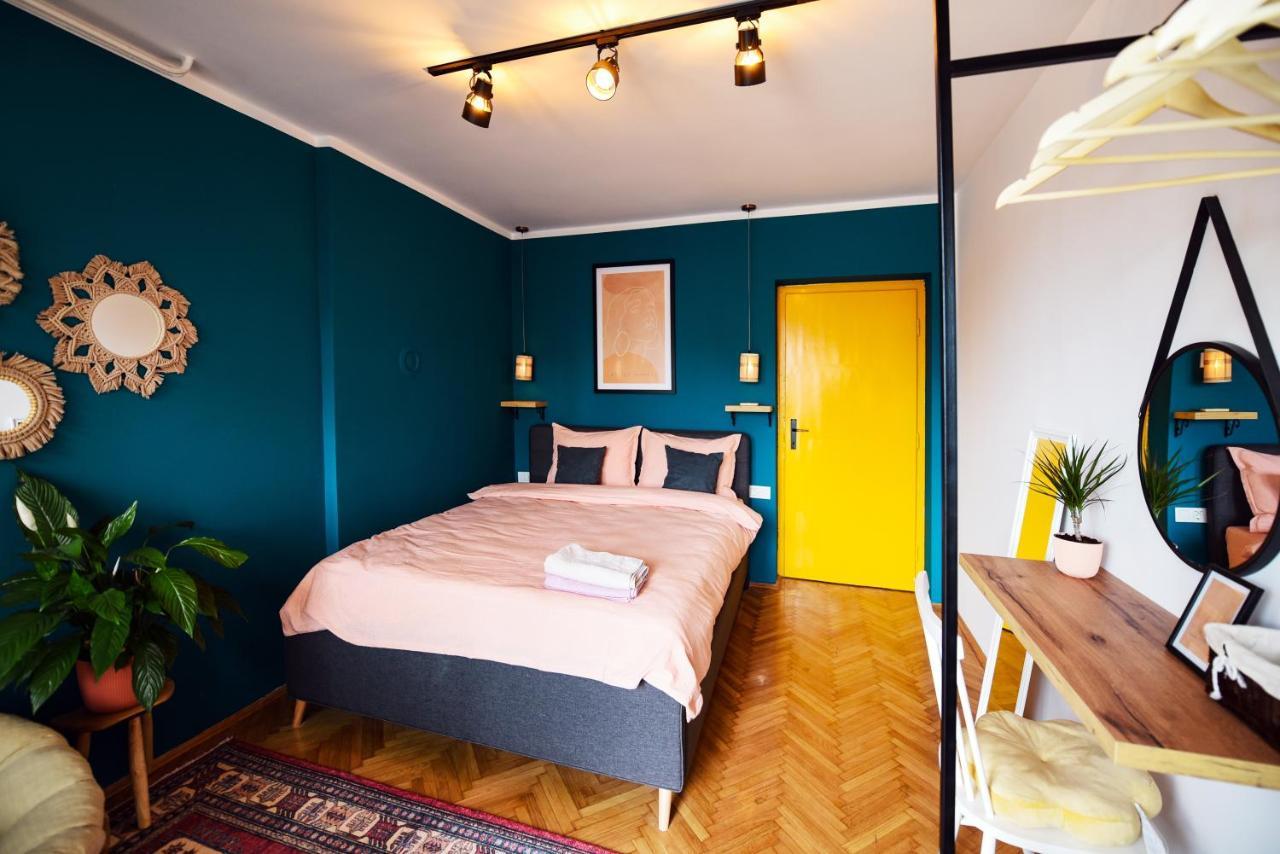 Cozy Bright Central พริสตีนา ภายนอก รูปภาพ